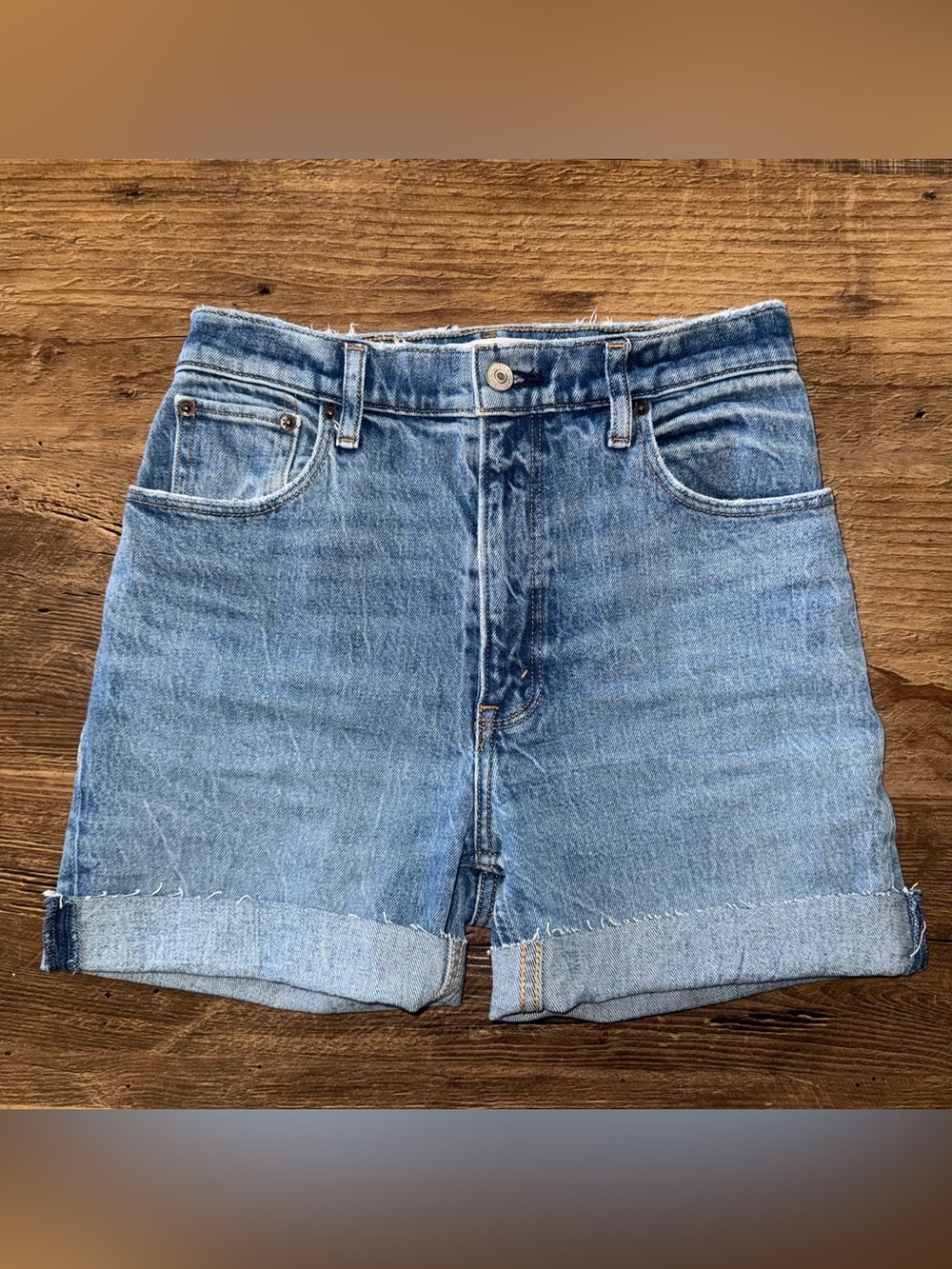 Abercrombie & Fitch 26” Waist 90s Straight High Rise Denim Shorts 26 Cut Off